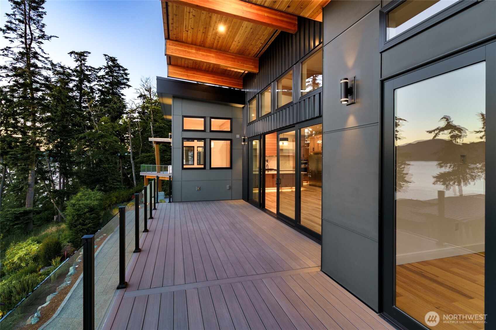 4209 Navigator Lane Anacortes, WA 98221 - Photo 33 of 37