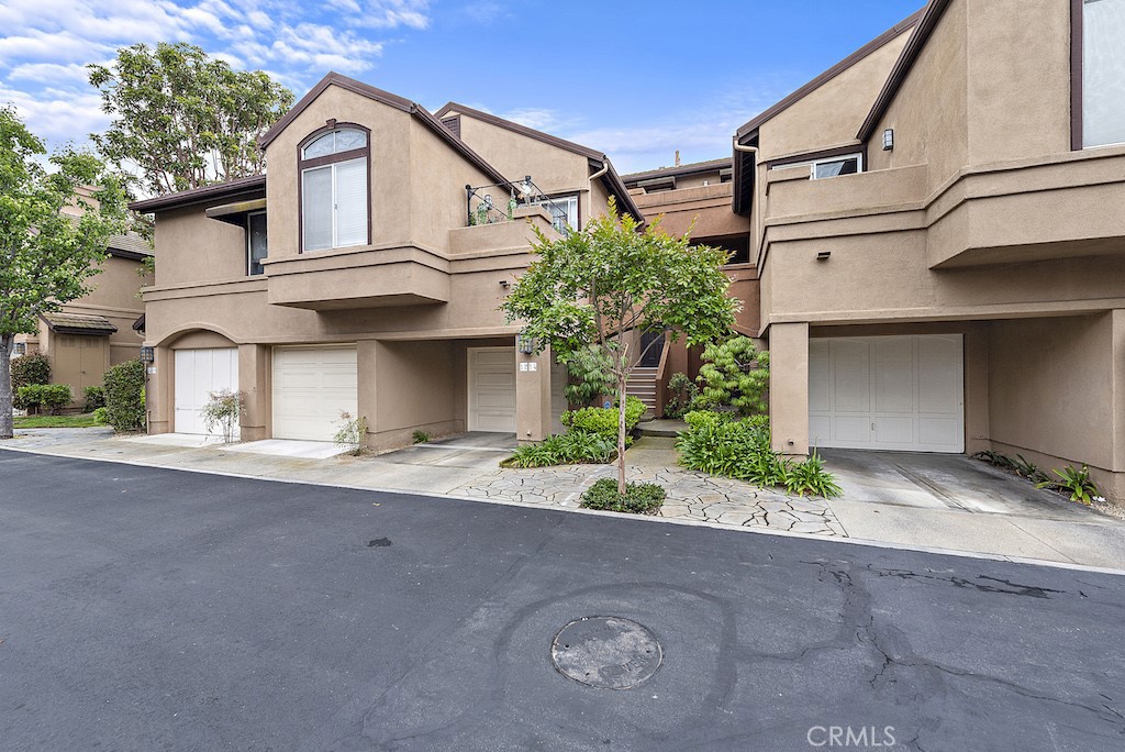 12 Bright Water Drive Dana Point, CA 92629 - Photo 24 of 24 front view of house with a street