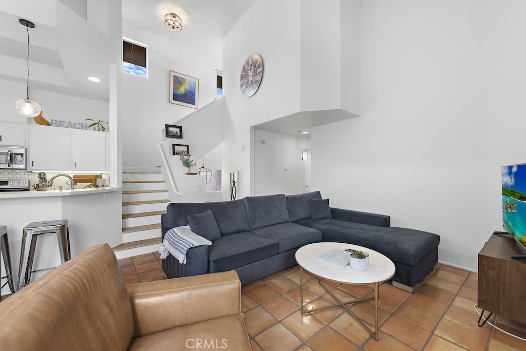 12 Bright Water Drive Dana Point, CA 92629 - Photo 4 of 24 a living room with furniture and a table