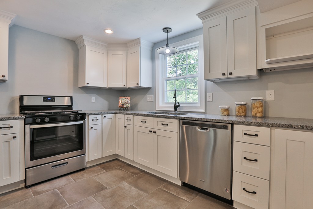 80 Ferry Road Salisbury, MA 01952 - Photo 14 of 30
