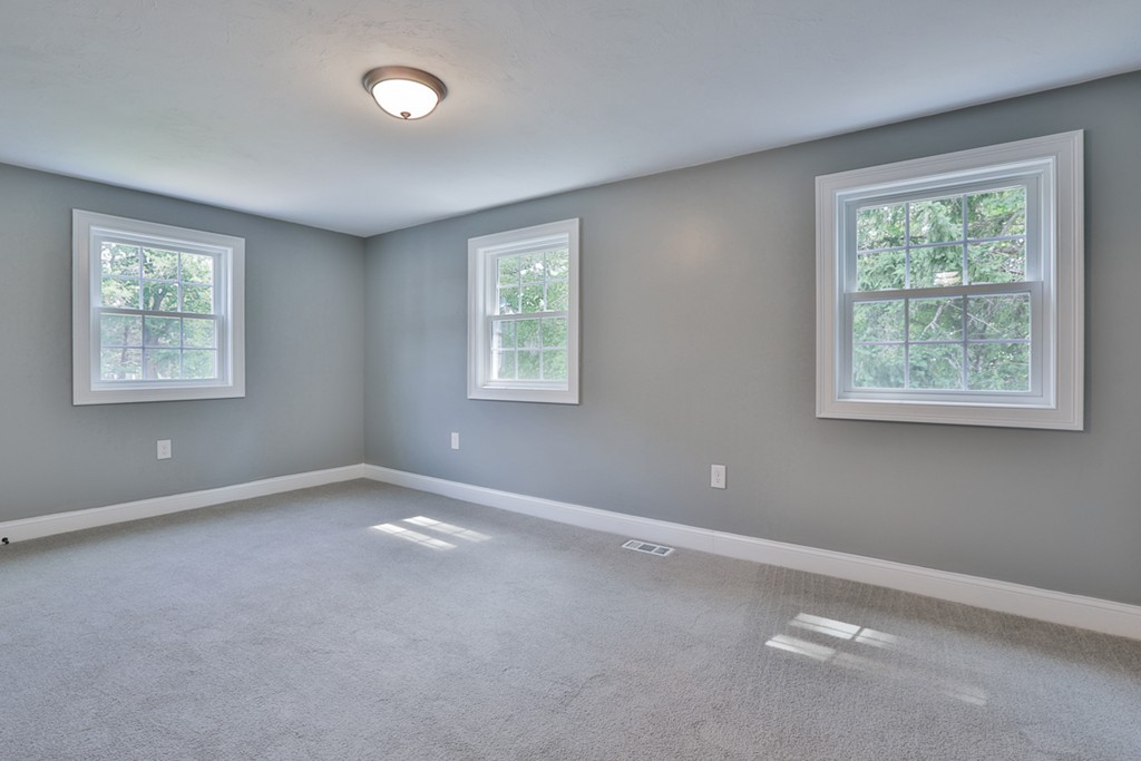 80 Ferry Road Salisbury, MA 01952 - Photo 27 of 30