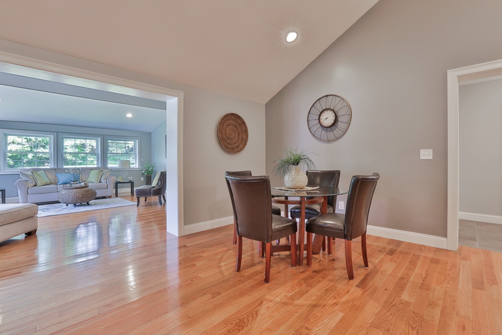 80 Ferry Road Salisbury, MA 01952 - Photo 6 of 30