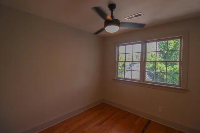 $5,000 | 186 Queen Street, Charleston, SC 29401