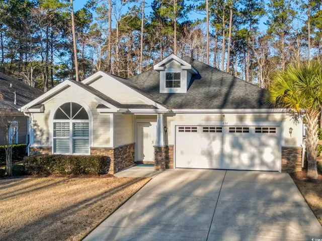 $583,000 | 636 Elmwood Circle, Murrells Inlet, SC 29576
