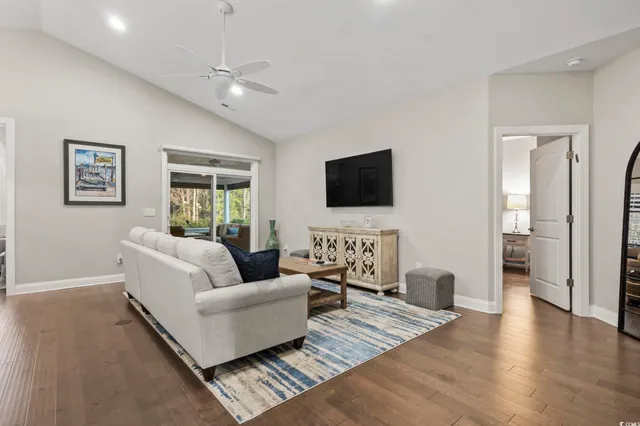 $583,000 | 636 Elmwood Circle, Murrells Inlet, SC 29576