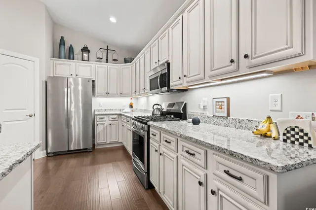 $583,000 | 636 Elmwood Circle, Murrells Inlet, SC 29576