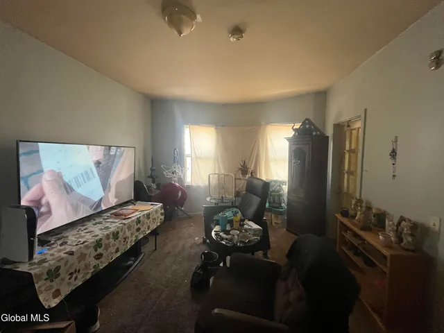 $219,900 | 321 9th Street, Troy, NY 12180