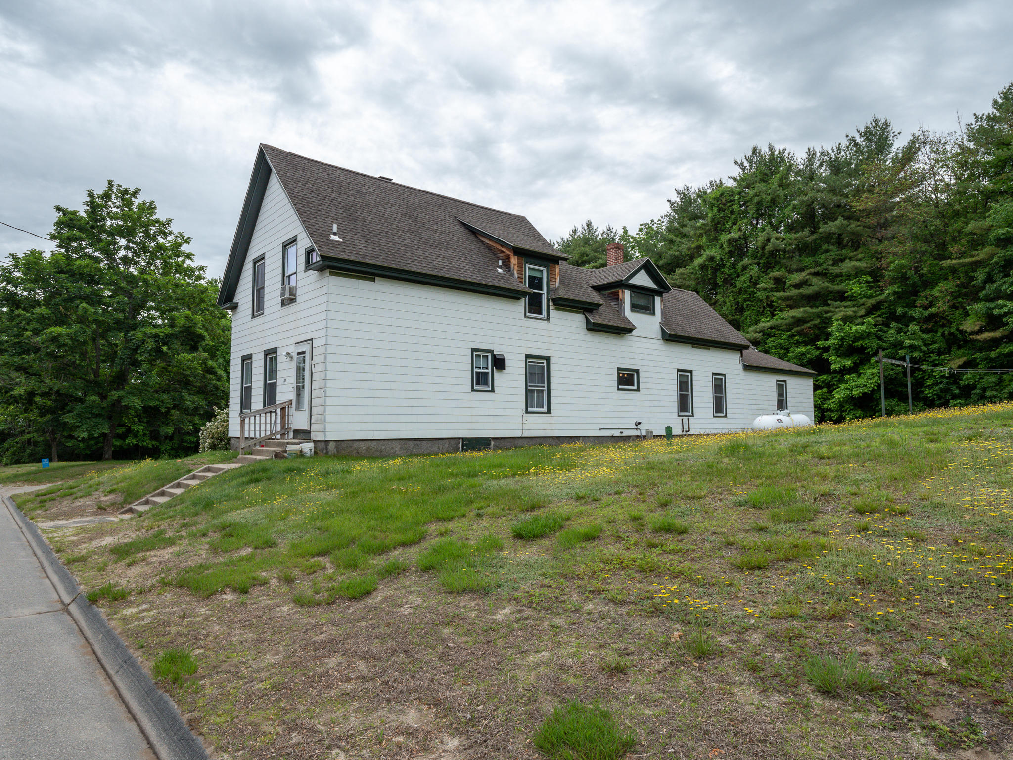 28 Harrison Rd-30