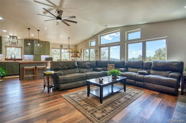 $700,000 | 61 Country Sky Lane, Estes Park, CO 80517