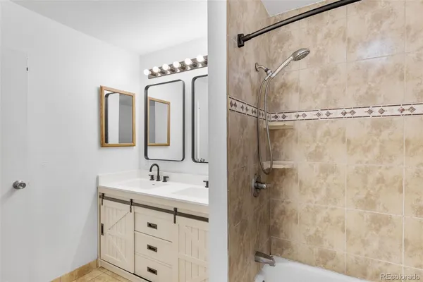 $1,375 | 7755 East Quincy Avenue, Unit 303A5, Denver, CO 80237