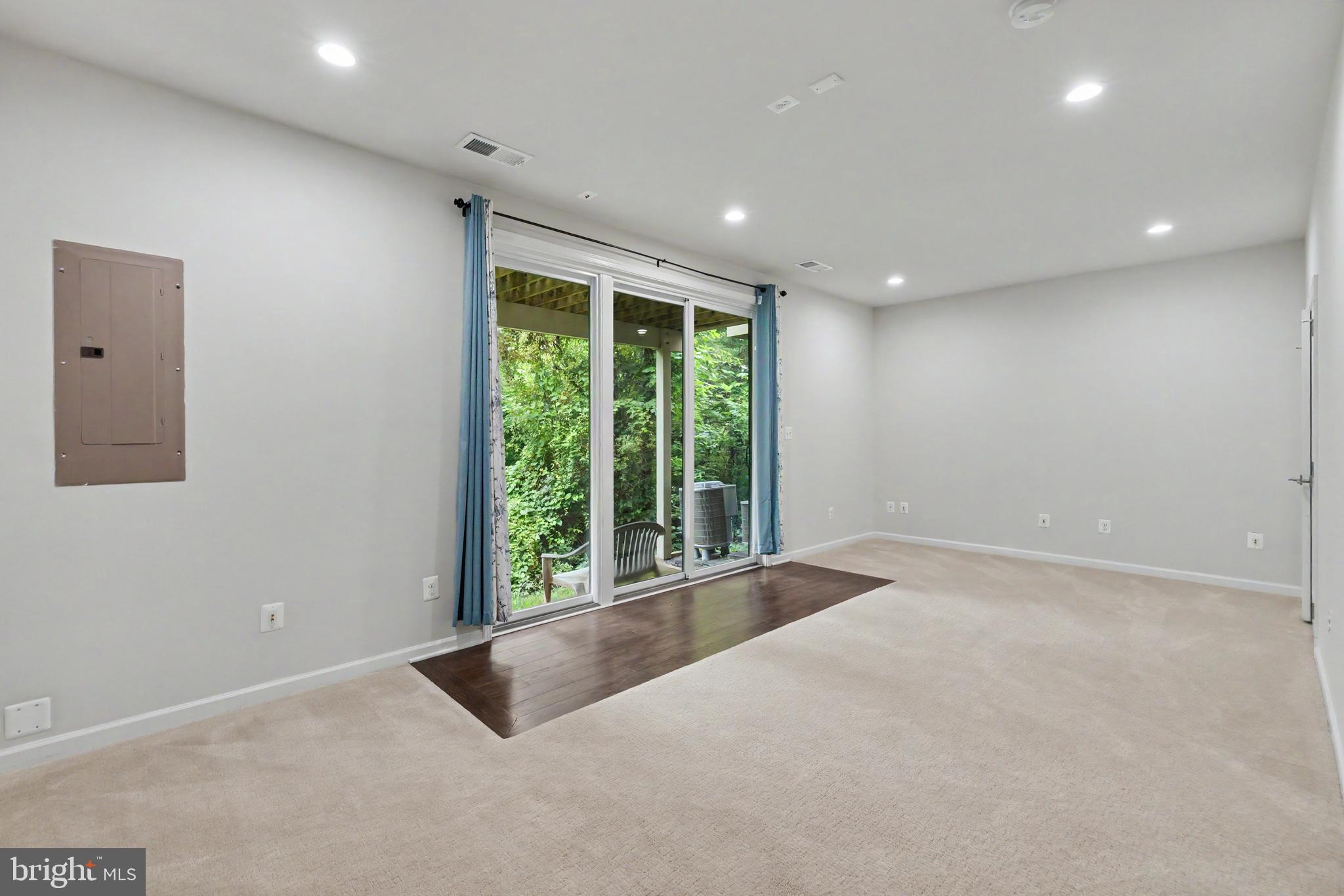 22503 Windsor Locks Square Ashburn, VA 20148 - Photo 46 of 53
