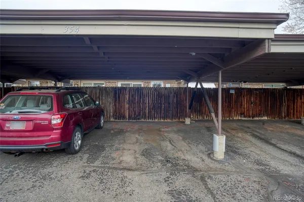 a view of a garage