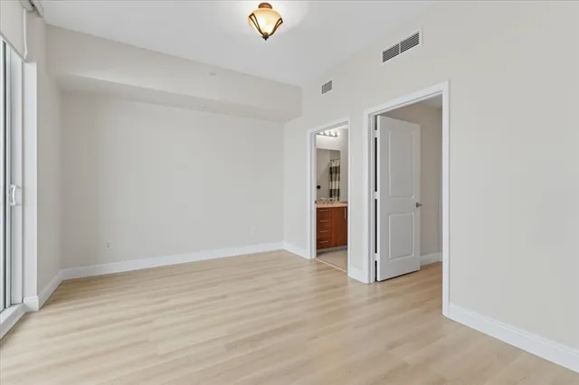 $3,650 | 1945 South Ocean Drive, Unit 509, Hallandale Beach, FL 33009