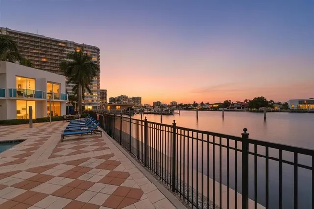 $3,650 | 1945 South Ocean Drive, Unit 509, Hallandale Beach, FL 33009