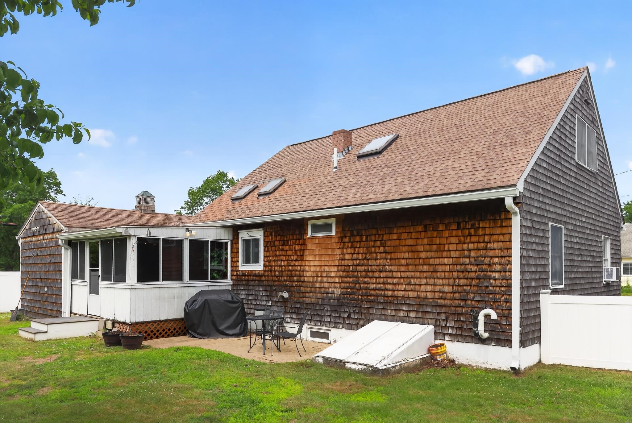 1 Scammon Lane Exeter, NH 03833 - Photo 5 of 29