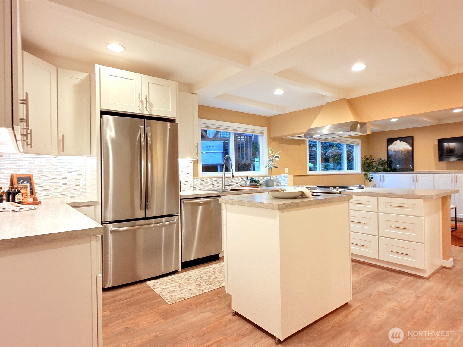 2004 Southwest 117th Place Burien, WA 98146 - Photo 21 of 40