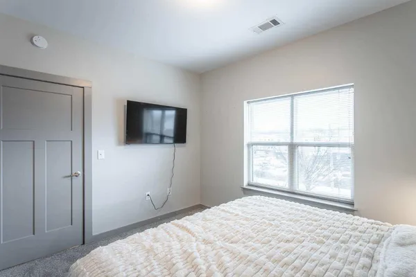 $324,900 | 804 Riverfront Parkway, Unit 208, Chattanooga, TN 37402