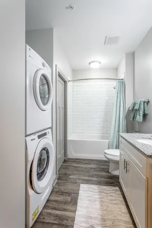 $324,900 | 804 Riverfront Parkway, Unit 208, Chattanooga, TN 37402