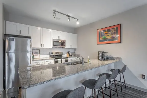 $324,900 | 804 Riverfront Parkway, Unit 208, Chattanooga, TN 37402