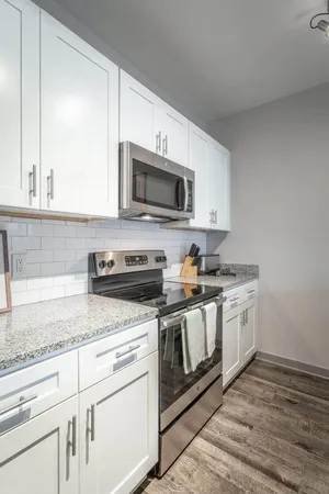 $324,900 | 804 Riverfront Parkway, Unit 208, Chattanooga, TN 37402