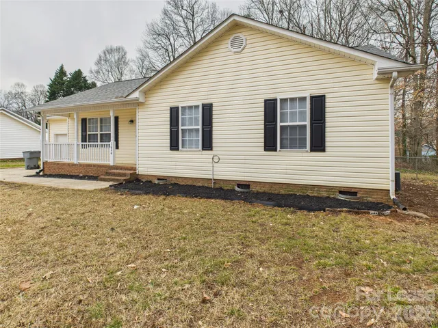 $1,565 | 1020 Ashford Street, Charlotte, NC 28214