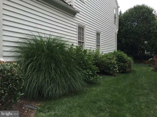 9707 Hidden Valley Road Vienna, VA 22181 - Photo 32 of 44