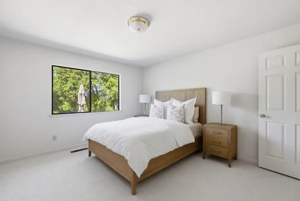 $5,595,000 | 12390 Gigli Court, Los Altos Hills, CA 94022