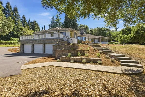 $5,595,000 | 12390 Gigli Court, Los Altos Hills, CA 94022
