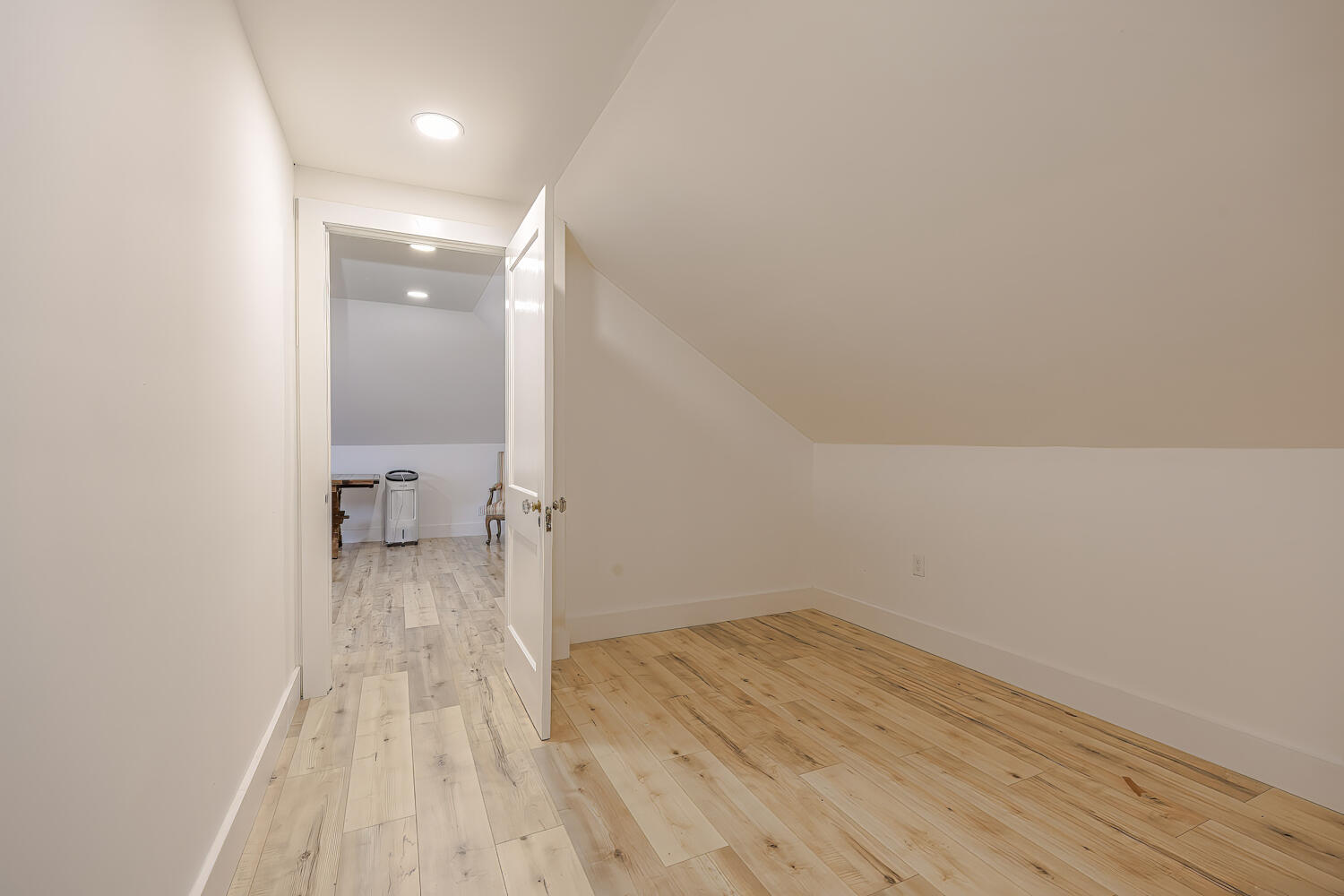 41 Main Street Mount Desert, ME 04675 - Photo 44 of 52 45-75-Upper Bonus Room