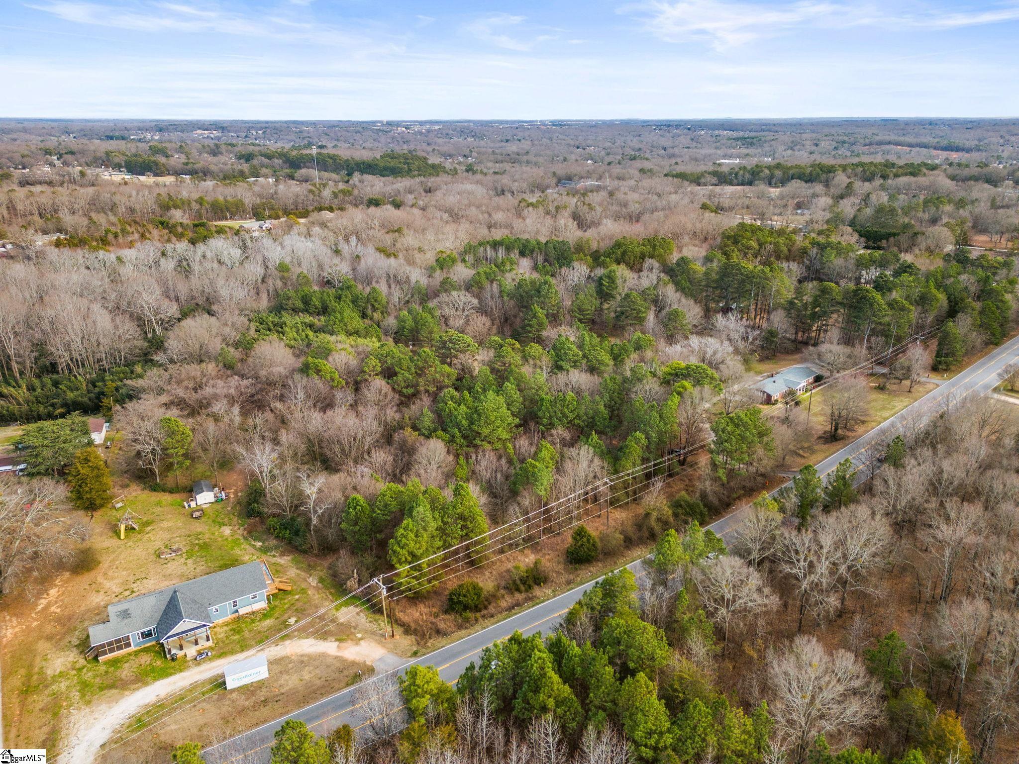244 East Standing Springs Road Simpsonville, SC 29680 - Photo 4 of 12 Gallery Image 4