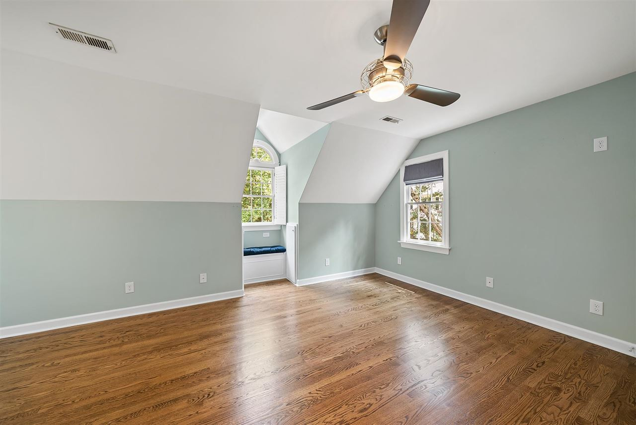 1209 Weldon Place Raleigh, NC 27608 - Photo 22 of 30 Photo 22