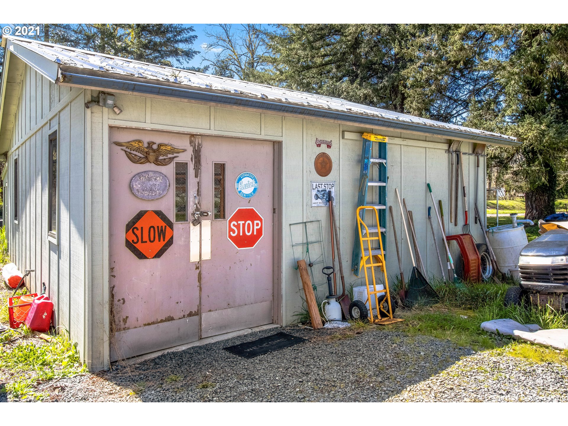 33535 Jenkins Road Cottage Grove, OR 97424 - Photo 26 of 32 Gallery Image 26