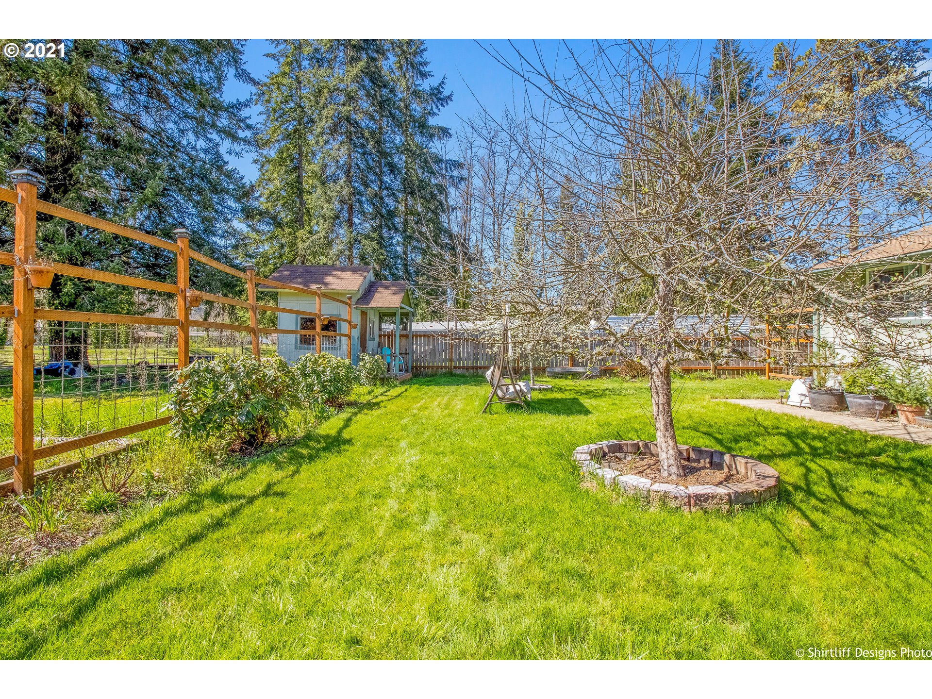 33535 Jenkins Road Cottage Grove, OR 97424 - Photo 27 of 32 Gallery Image 27