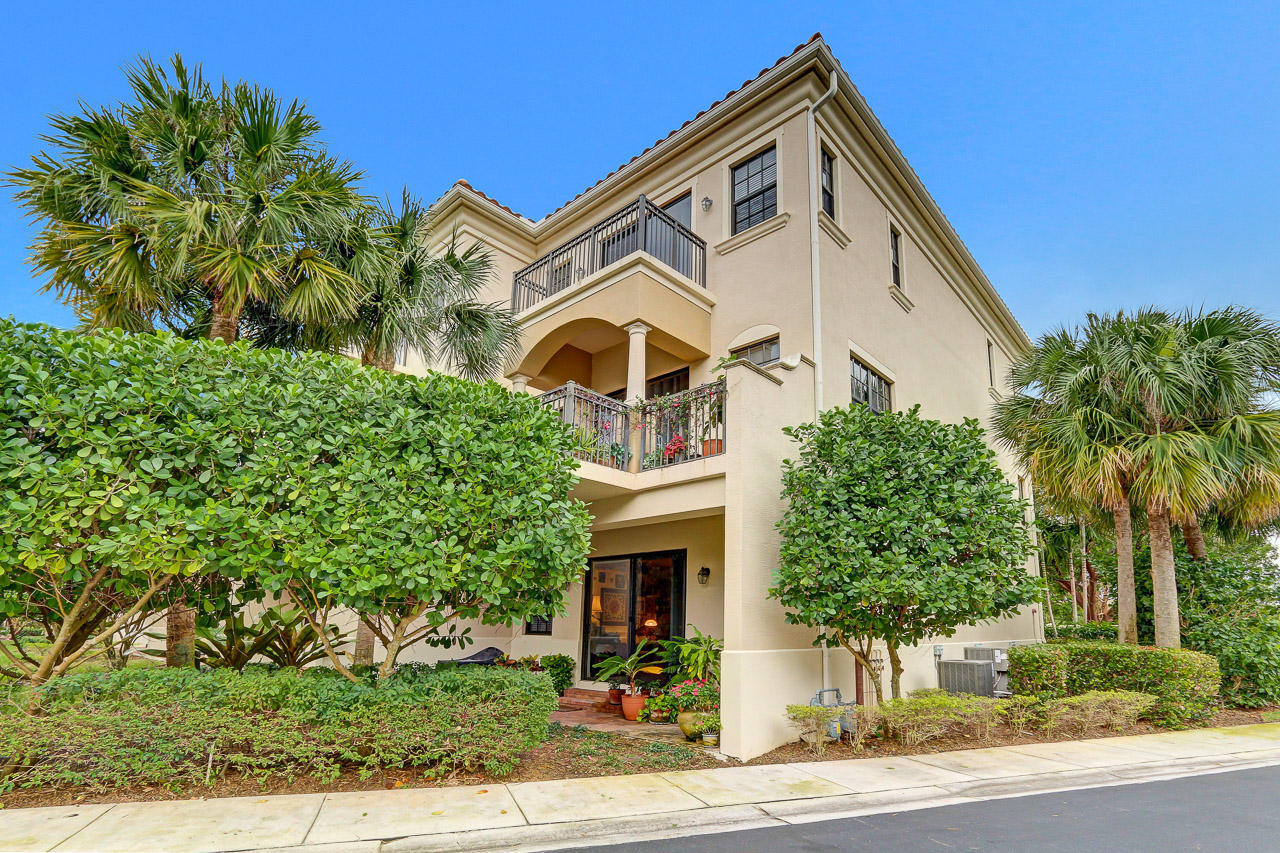 801 Del Sol Circle Tequesta, FL 33469 - Photo 28 of 29 20191003194649135307000000-o