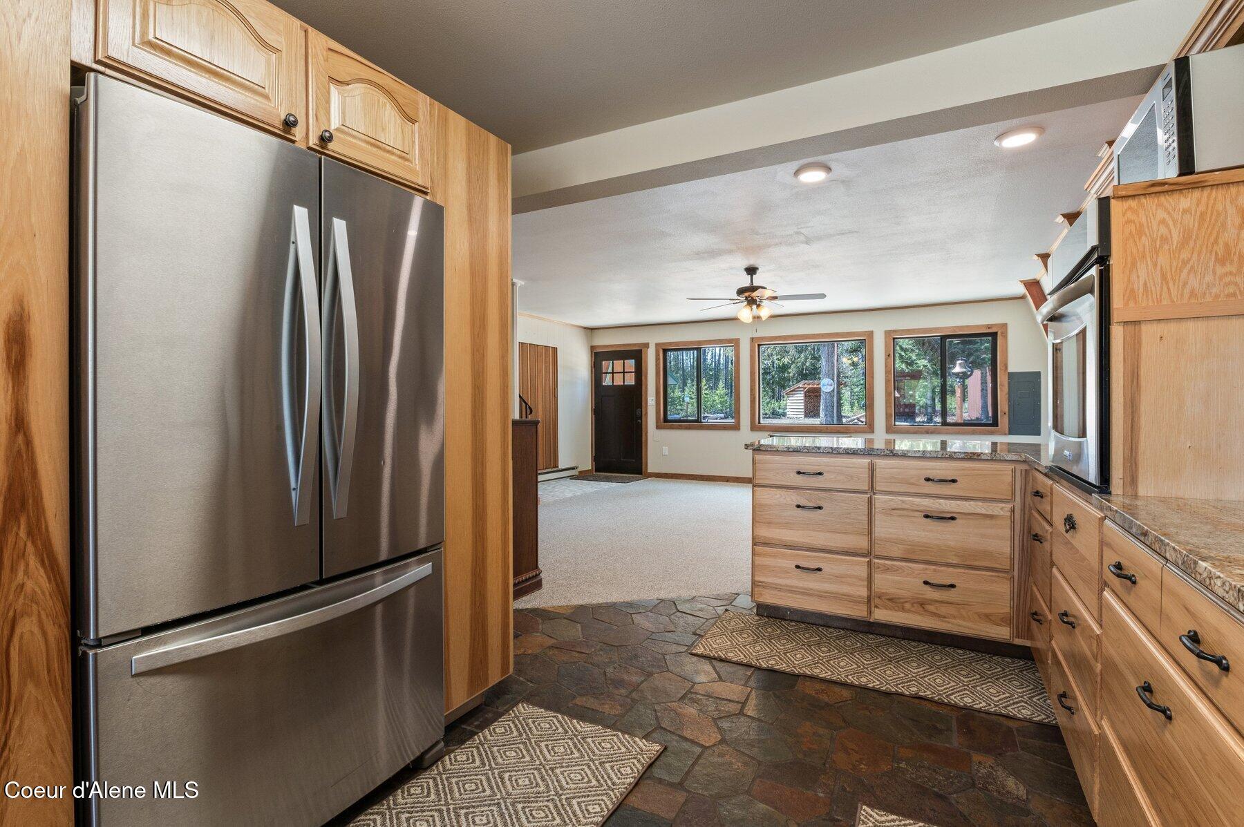 762 Reeder Bay Road Nordman, ID 83848 - Photo 21 of 74 Kitchen Main Home