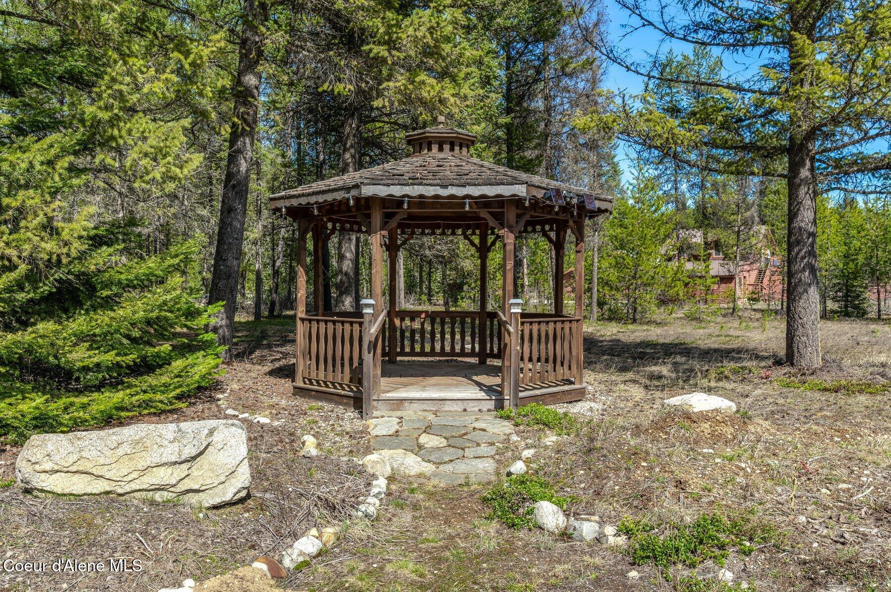 762 Reeder Bay Road Nordman, ID 83848 - Photo 48 of 74 Gazebo