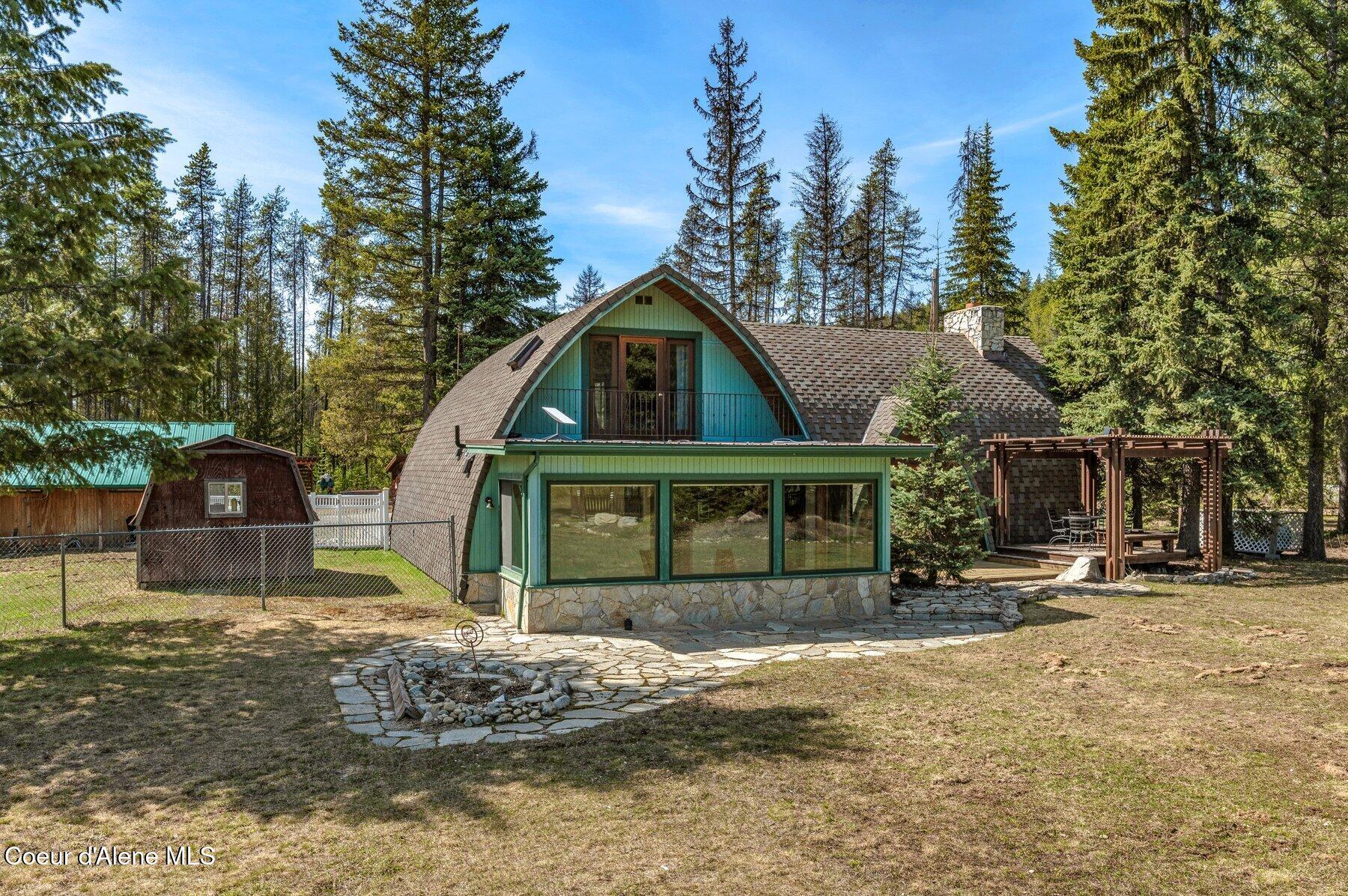 762 Reeder Bay Road Nordman, ID 83848 - Photo 5 of 74 Sunroom in Main Home
