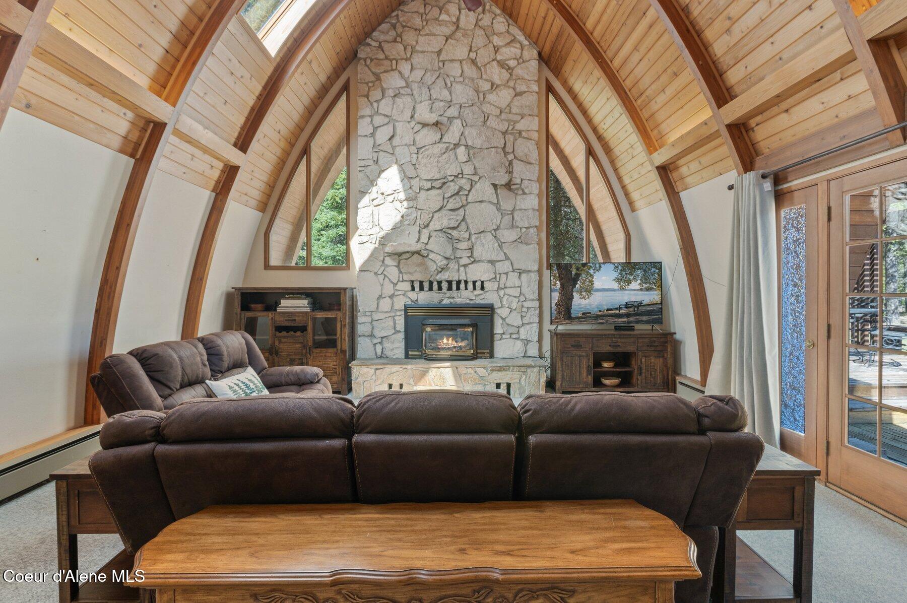 762 Reeder Bay Road Nordman, ID 83848 - Photo 9 of 74 --18.jpg-SMALL