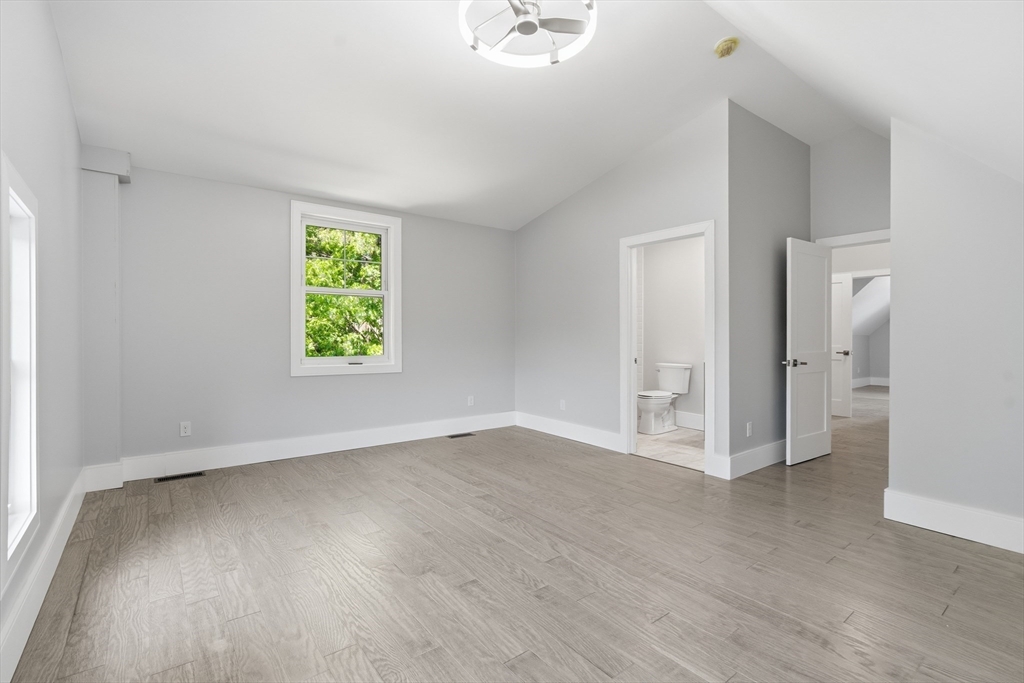 9 June Street, Unit 2 Boston, MA 02131 - Photo 18 of 30