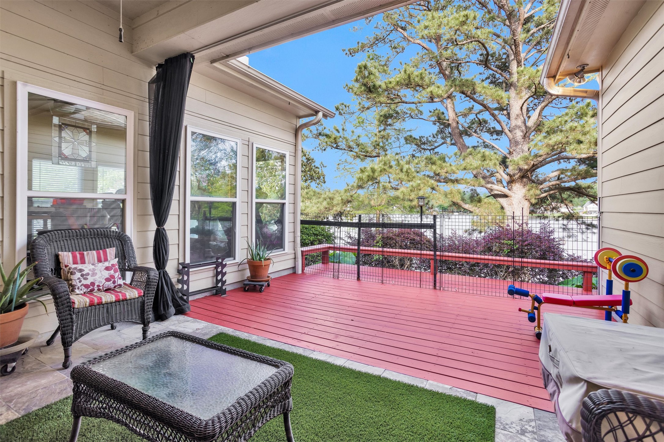 1502 Wimbledon Drive Huntsville, TX 77340 - Photo 35 of 49