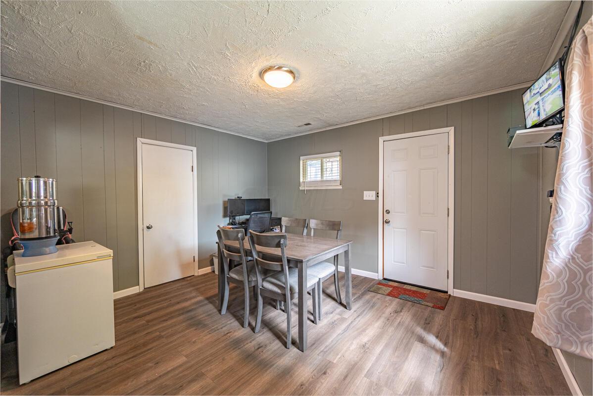 3044 Nuway Road Columbus, OH 43207 - Photo 25 of 44 Dining Room