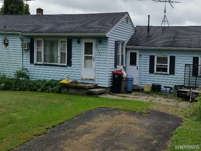 9792 Chestnut Ridge Road Royalton, NY 14105 - Photo 1 of 1 Exterior Front