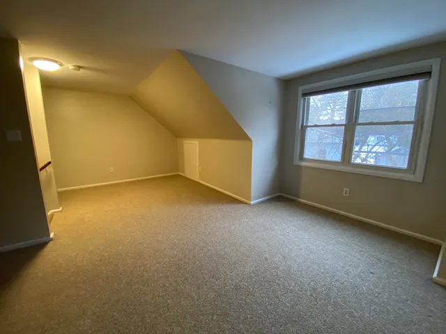 $2,000 | 12 Cedar Street, Unit 3, Holliston, MA 01746