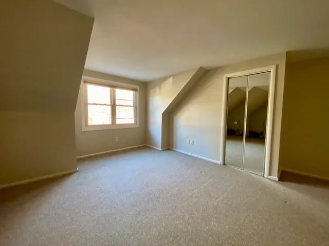 $2,100 | 12 Cedar Street, Unit 3, Holliston, MA 01746