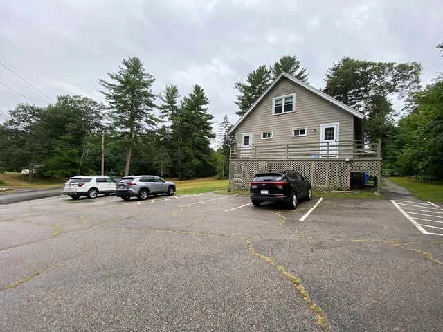 $2,000 | 12 Cedar Street, Unit 3, Holliston, MA 01746