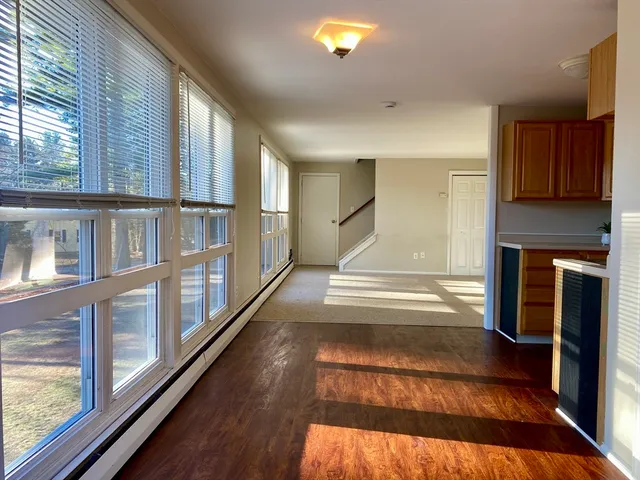 $2,100 | 12 Cedar Street, Unit 3, Holliston, MA 01746