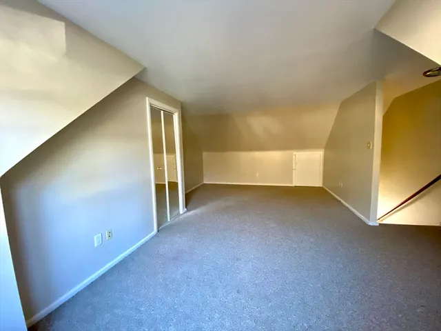 $2,000 | 12 Cedar Street, Unit 3, Holliston, MA 01746