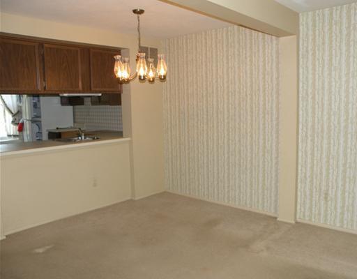 300 Quail Run Road Venetia, PA 15367 - Photo 5 of 18 Dining Room.