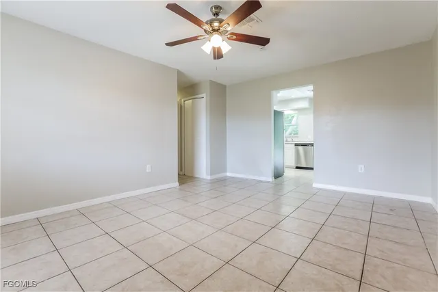 $1,955 | 282 Lorraine Avenue, Venice, FL 34293