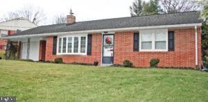 240 Rapho Street Manheim, PA 17545 - Photo 5 of 22 Gallery Image 5